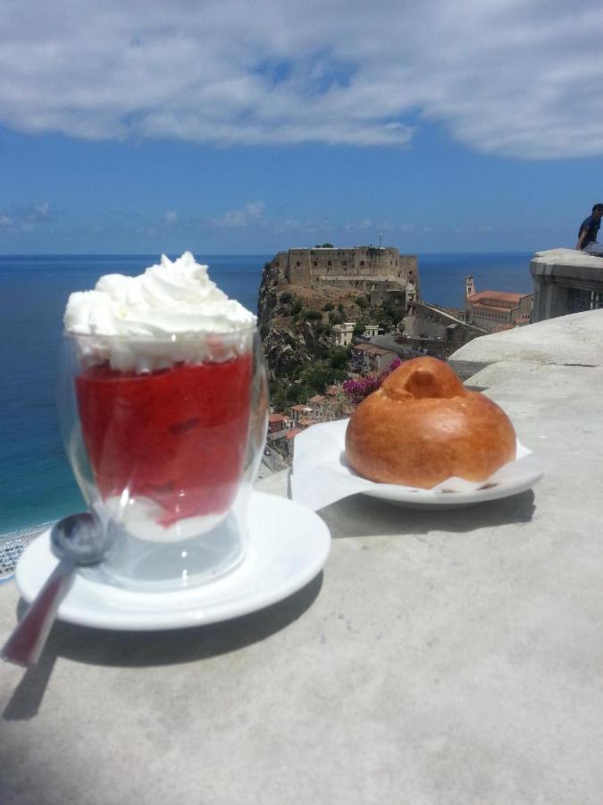 Scilla Sole Hotel Bagian luar foto