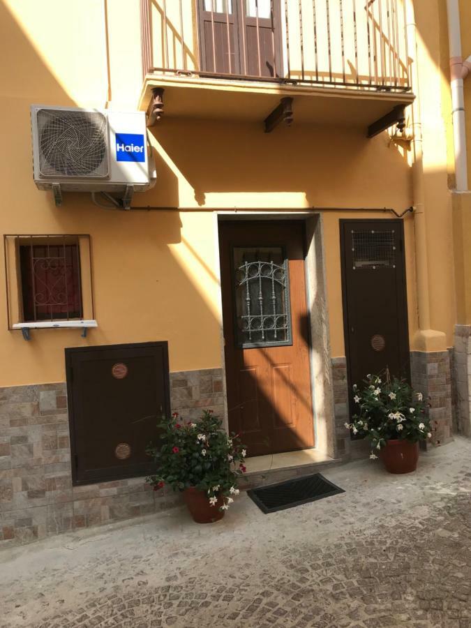 Scilla Sole Hotel Bagian luar foto